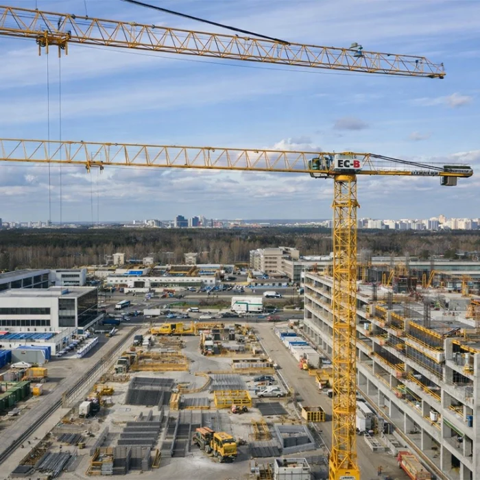 Liebherr 130 EC-B8 FR.tronic